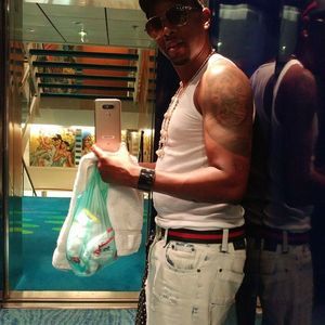 Meet your Posher, Lee